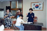 2004.9.3&nbsp;간사회에&nbsp;나오신&nbsp;강정혜교장선생님